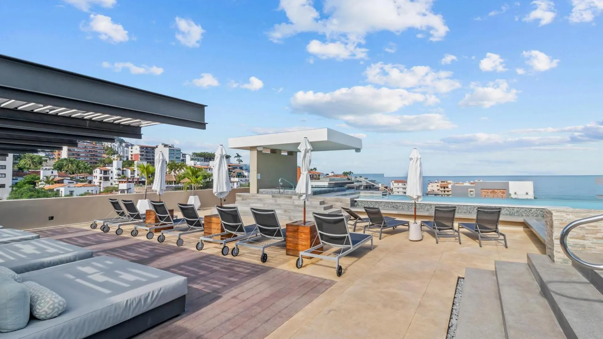 Ferienhaus Sleek, Urban At Loft 268, Rooftop Pool, Hot Tub, Bbq Puerto Vallarta Mexiko